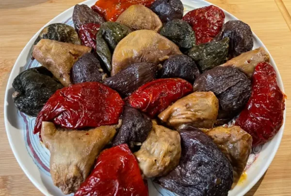 Kuru Patlıcan Dolması